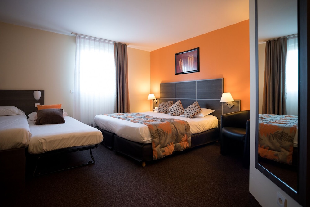 Hotel the Originals Saint Etienne Aeroport Actuel 14/61