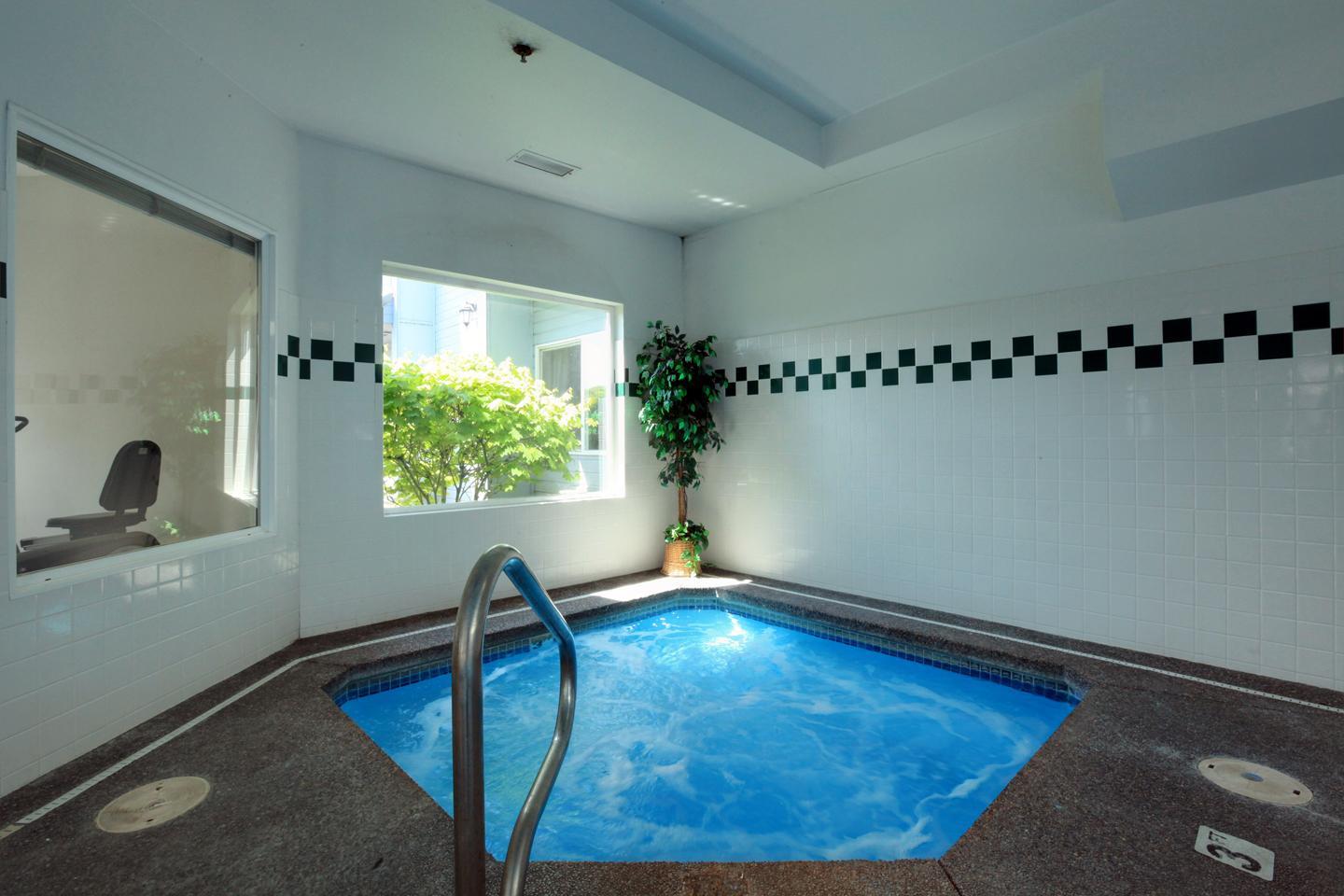 Americas Best Value Inn & Suites Forest Grove Hillsboro 28/34