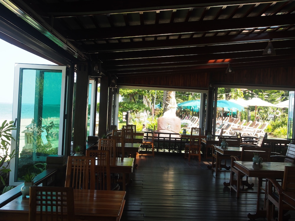Khao Lak Palm Beach Resort 36/50