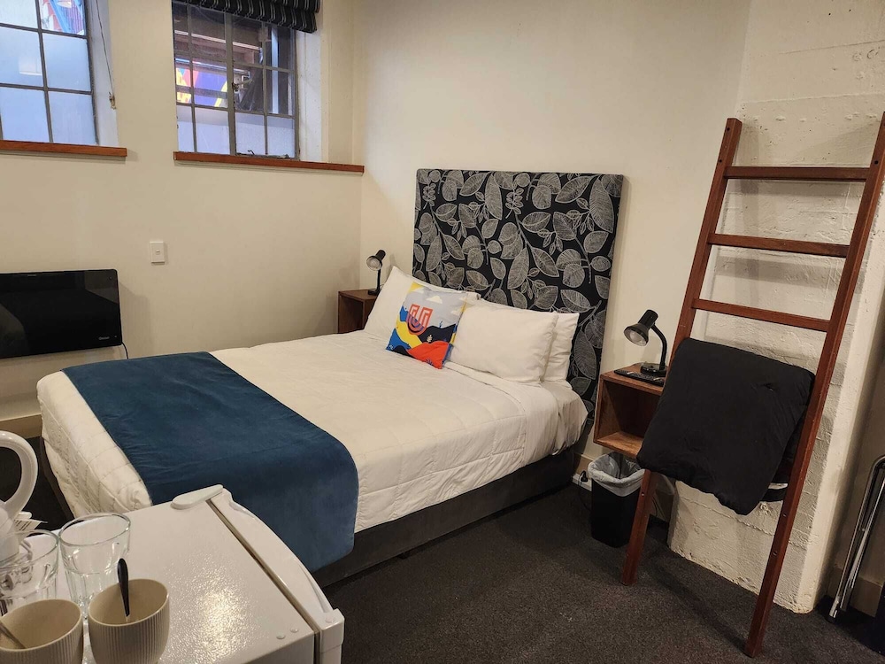 U Boutique Hotel Wellington, SureStay Collection by BW 33/68