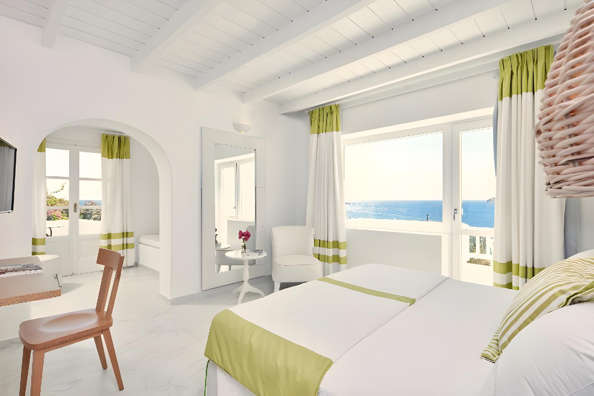 Standard, Archipelagos Hotel 2/2