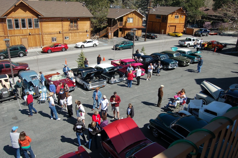 Robinhood Resort 63/69