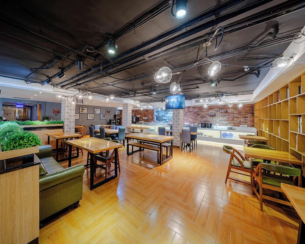 James Joyce Coffetel (Guangzhou Railway Station Sanyuanli Metro Station) 38/49
