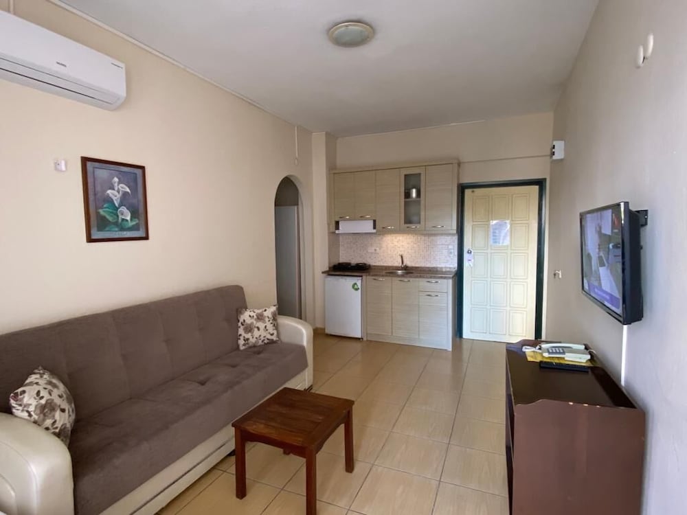 Magi Apartments 26/50