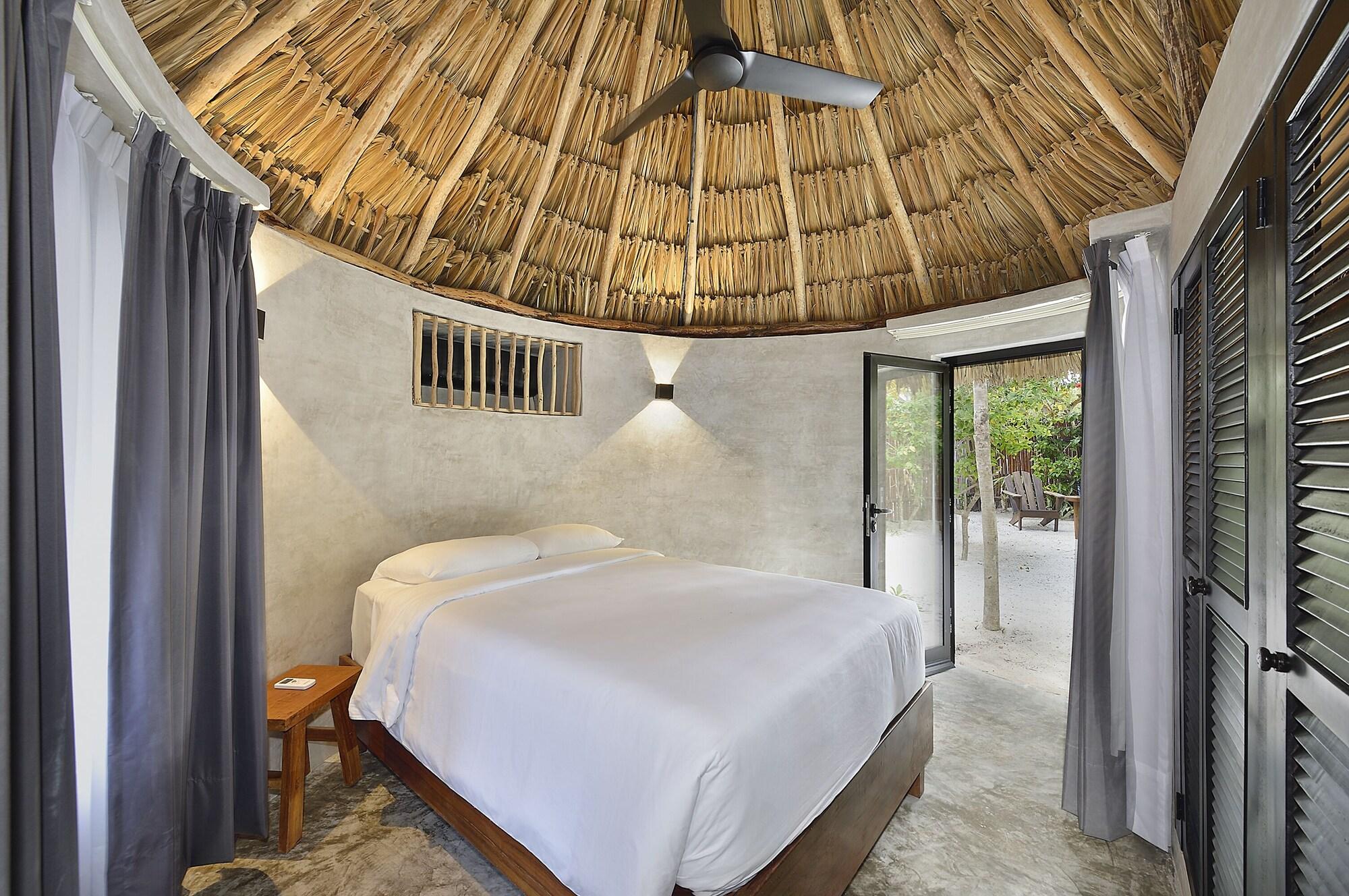 Suite, 2 Double Beds, Jungle View