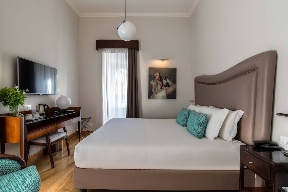 Junior Suite, City View