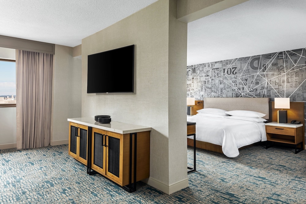 Sheraton Philadelphia Downtown 8/52
