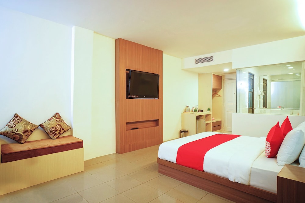 Collection O 166 Hotel Princess 24/33