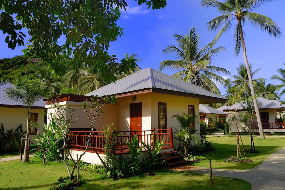 Promtsuk Buri Resort 4/48