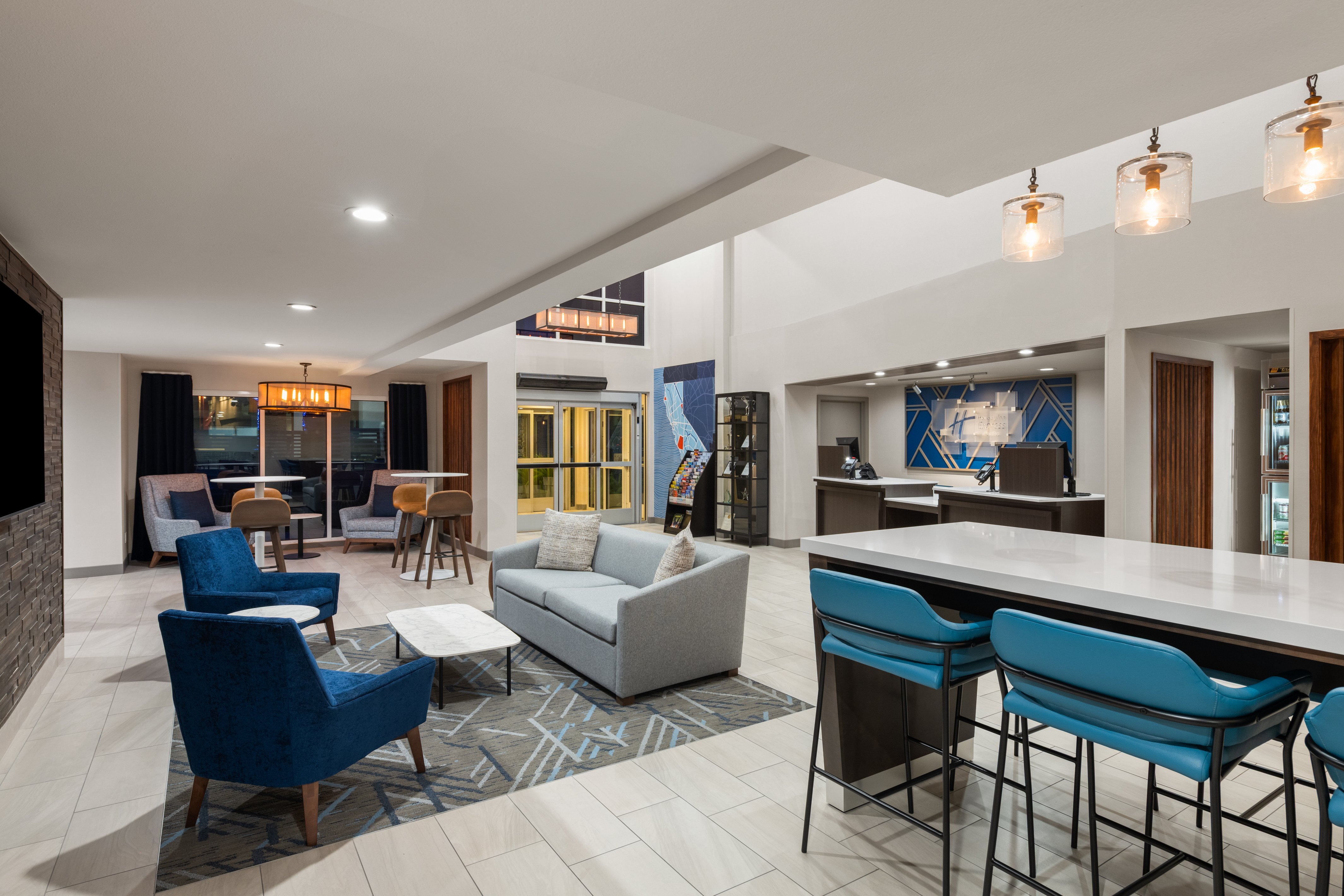 Holiday Inn Express Hotel And Suites Paso Robles 65/81