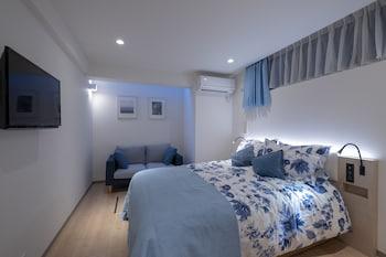 Semi Room, Basic, Basement, King Bed