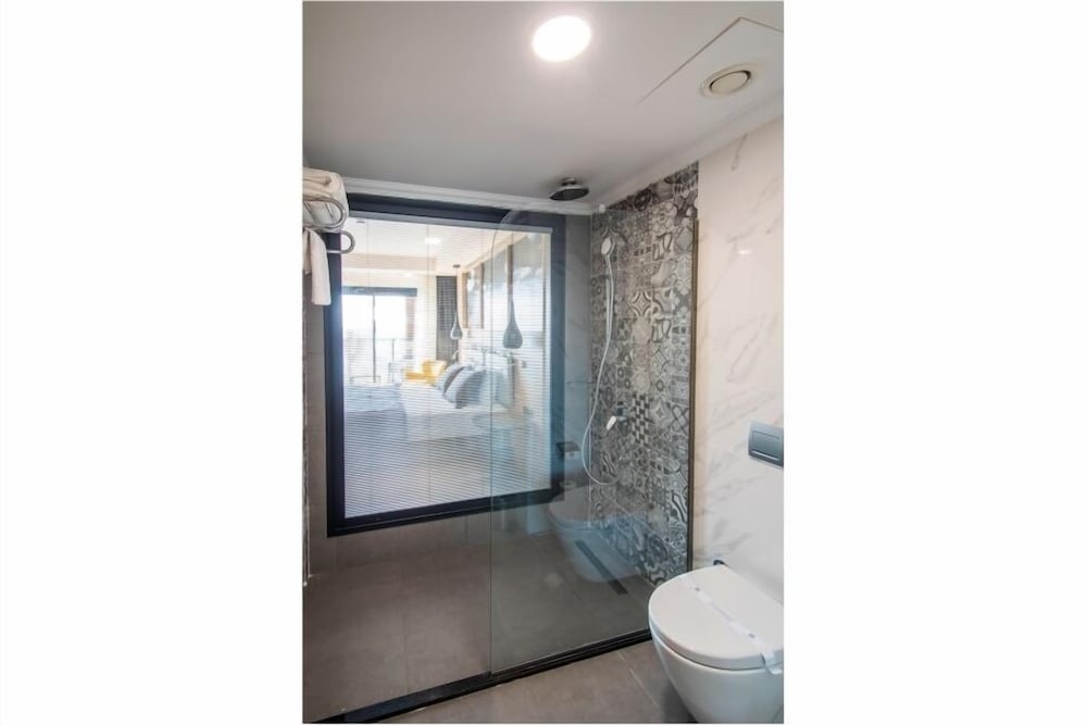 MAIA Luxury Beach Hotel & Spa 49/50