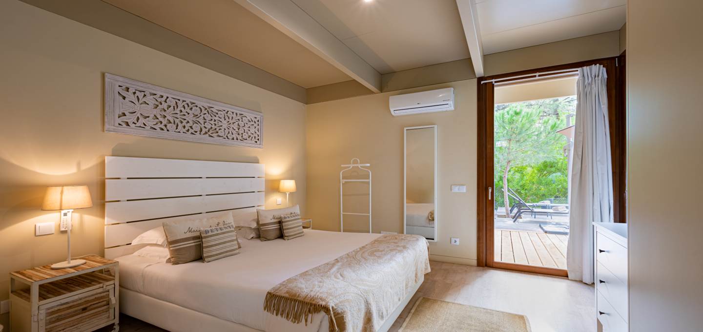 3 Bedrooms, Apartment