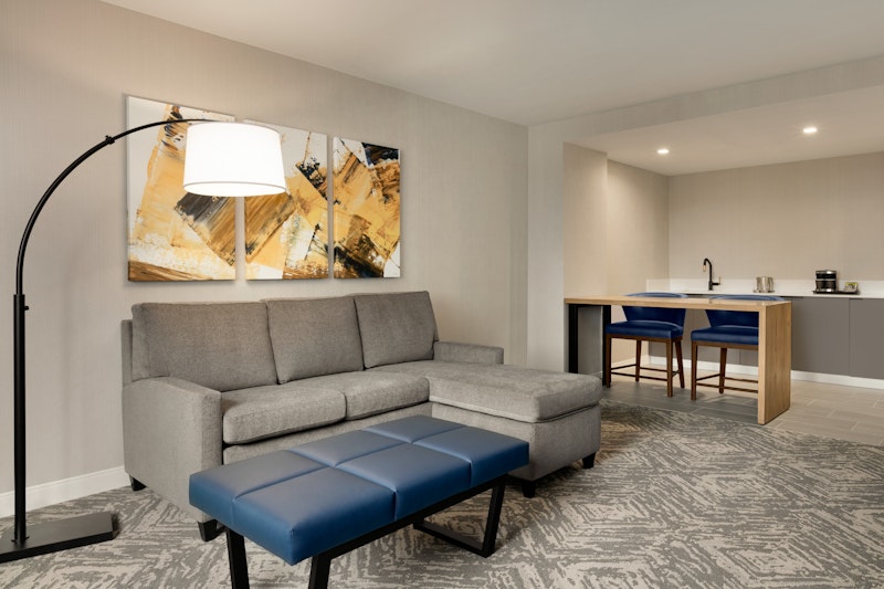 Doubletree By Hilton Canton Downtown 14/30