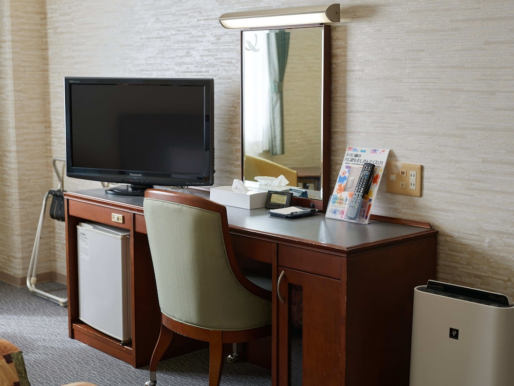 Gamagori Hotel 44/56