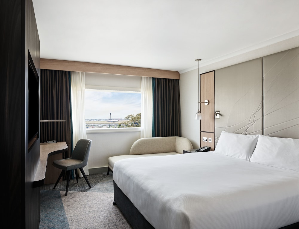 HYATT PLACE LONDON HEATHROW AIRPORT 31/77