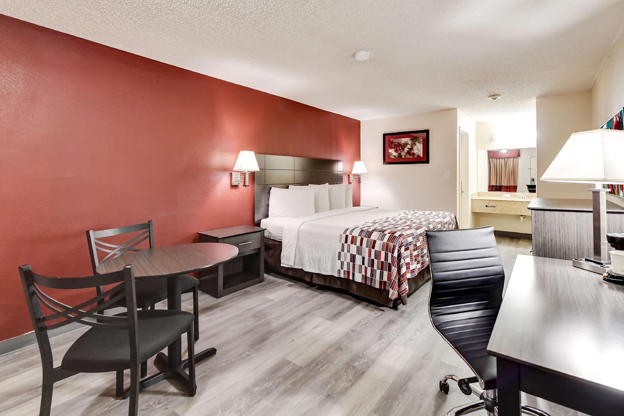 Red Roof Inn Corsicana 5/17