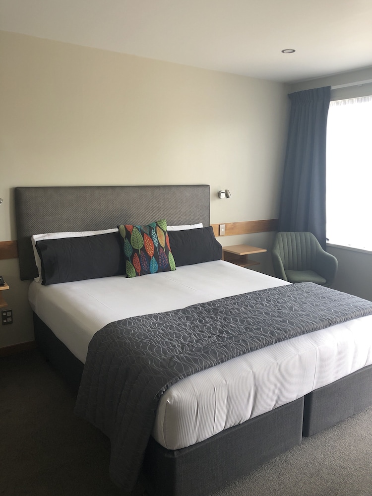 ASURE Dunedin Academy Court Motels 14/66