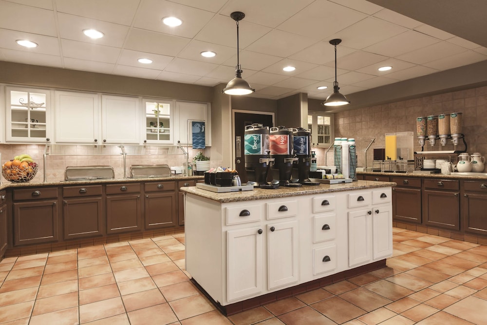 Homewood Suites by Hilton La Quinta 24/62