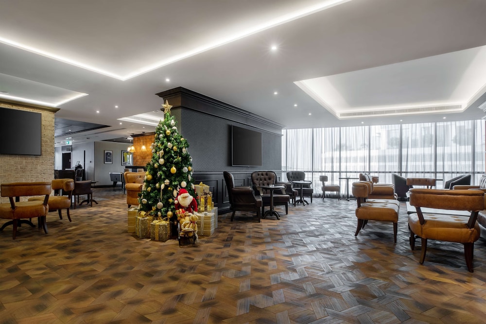 Radisson Blu Dubai Canal View 56/75