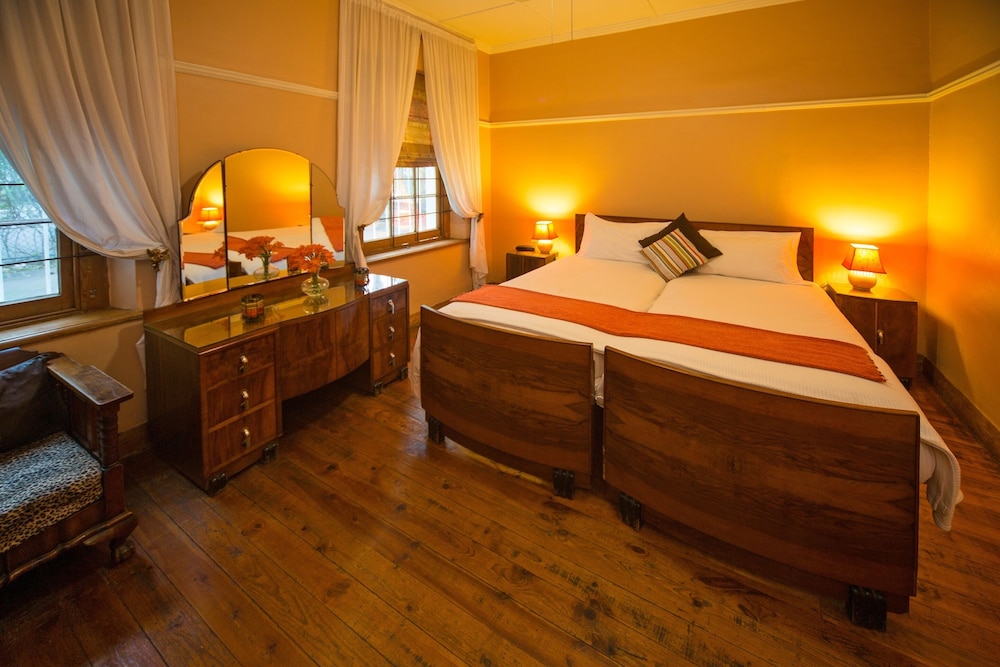 Mountain Manor Guest House 8/50