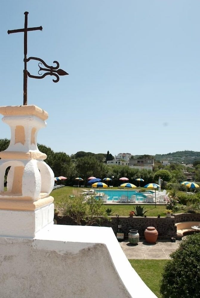 Hotel Belsole Ischia 36/50