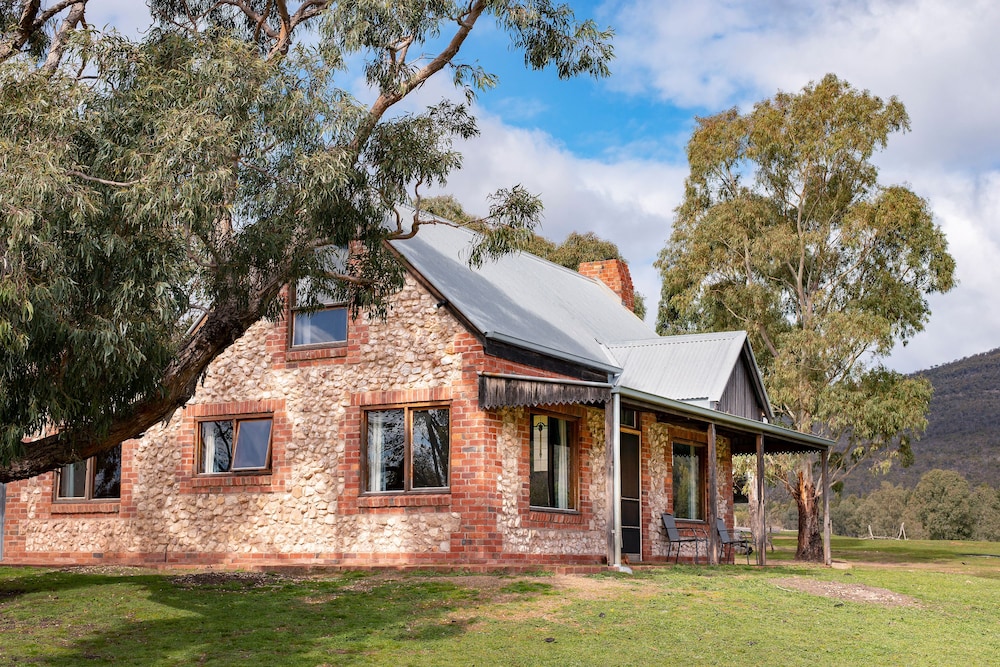Grampians Pioneer Cottages 43/52