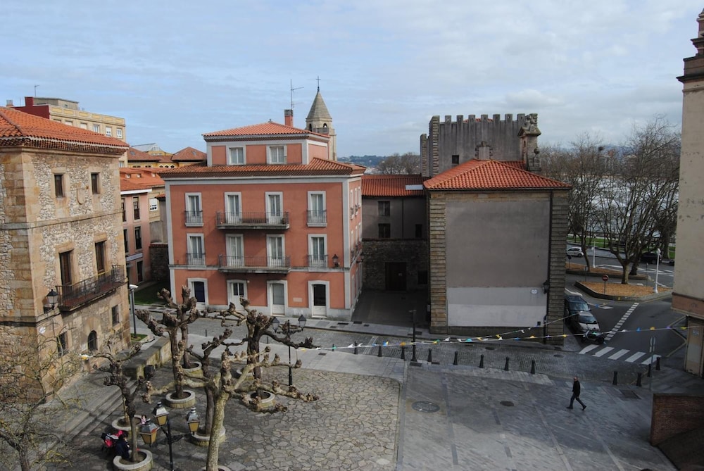 La Casona de Jovellanos 5/59
