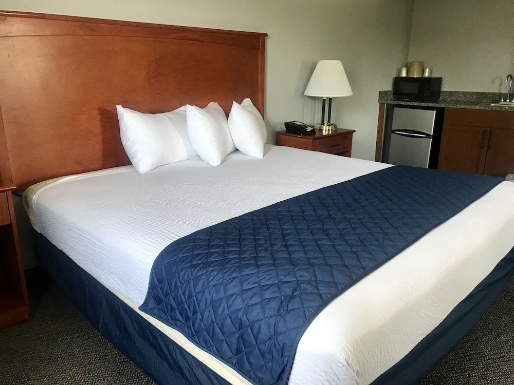American Inn North Kansas City 19/57