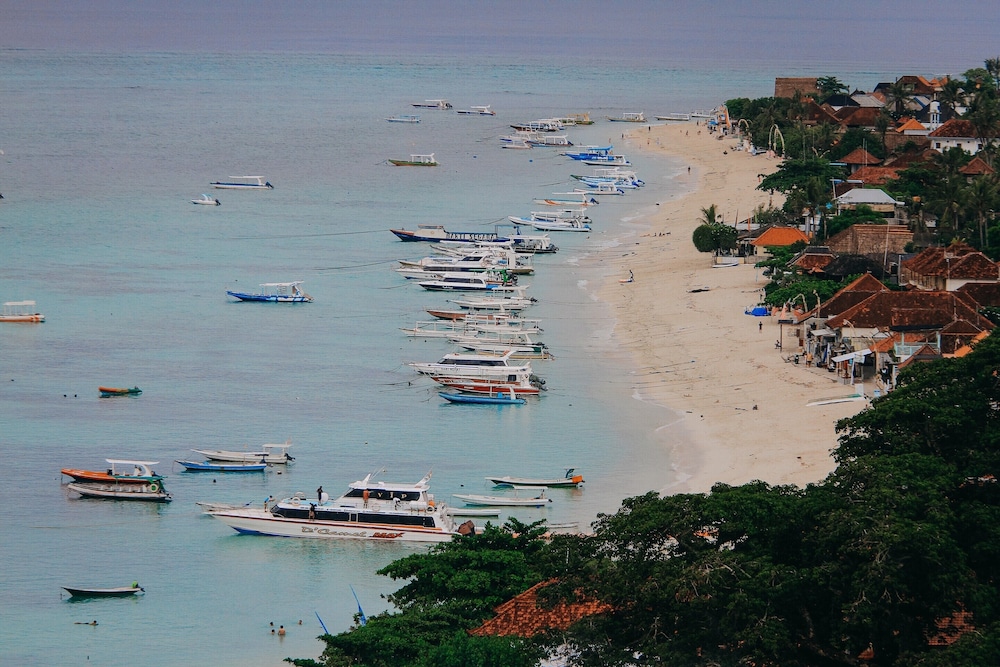 Bale Gede Lembongan 47/57