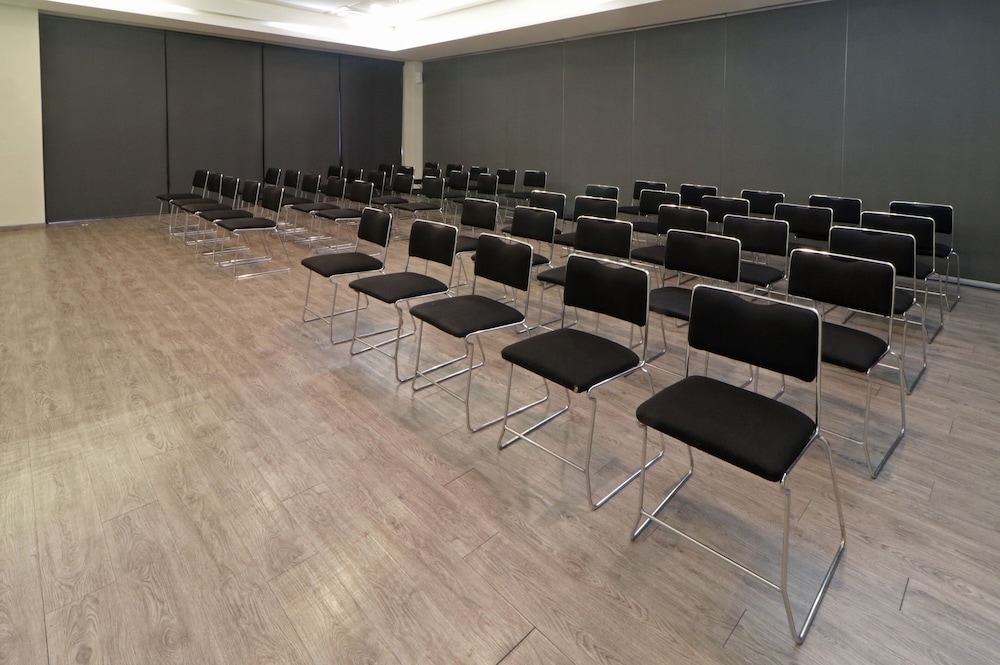 City Express Plus by Marriott Monterrey Galerias 29/32