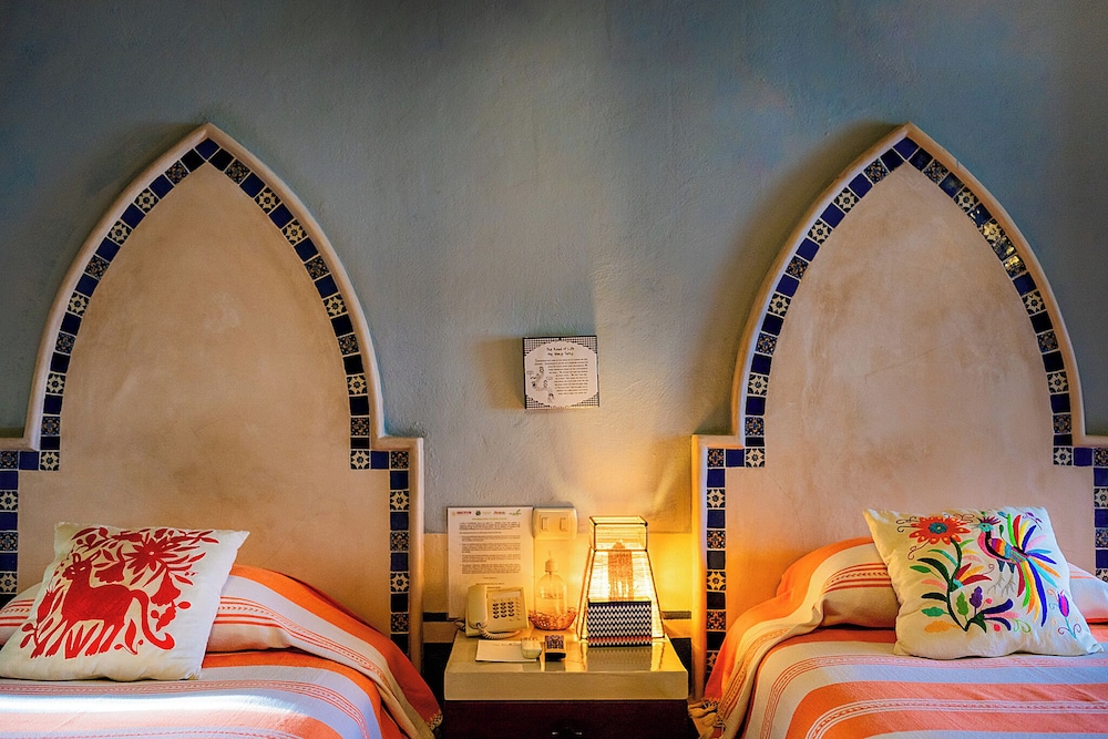 Hotel Casa San Angel 33/68
