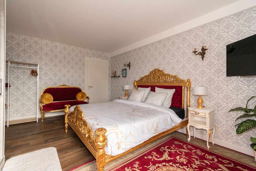 Private & Comfortable Apartments 13/51