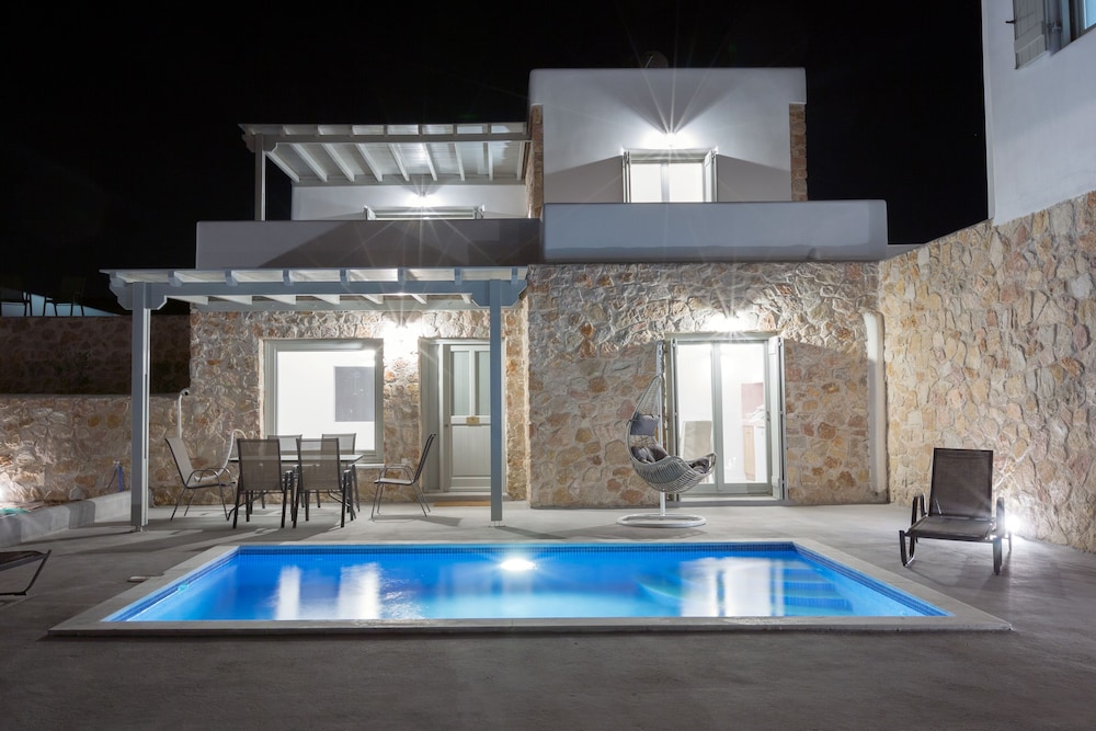 Desiterra Santorini 41/76