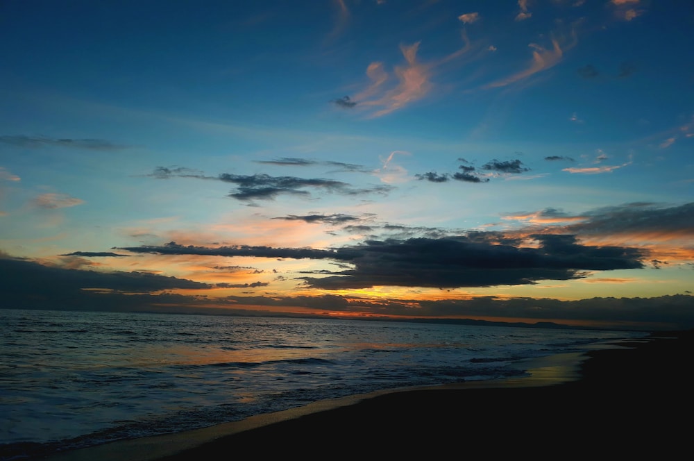 Las Olas Beach Resort 47/50