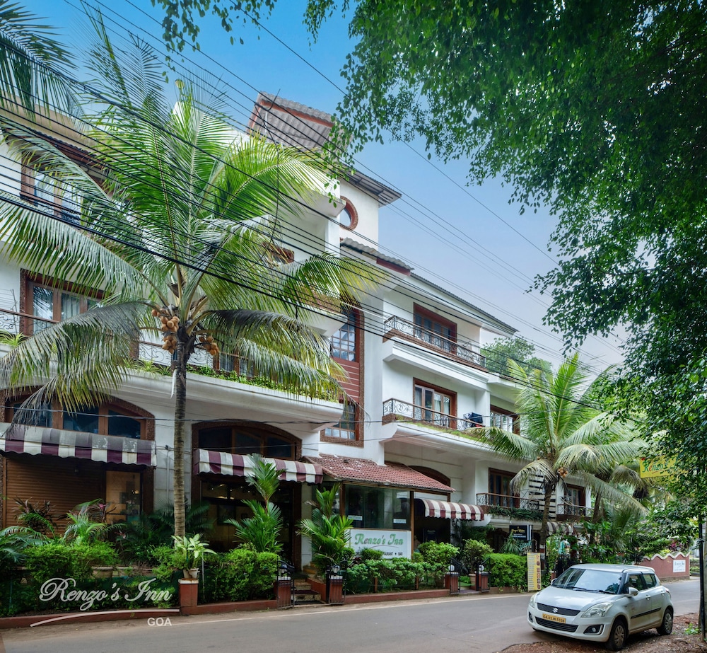 Renzo's Inn 5/50