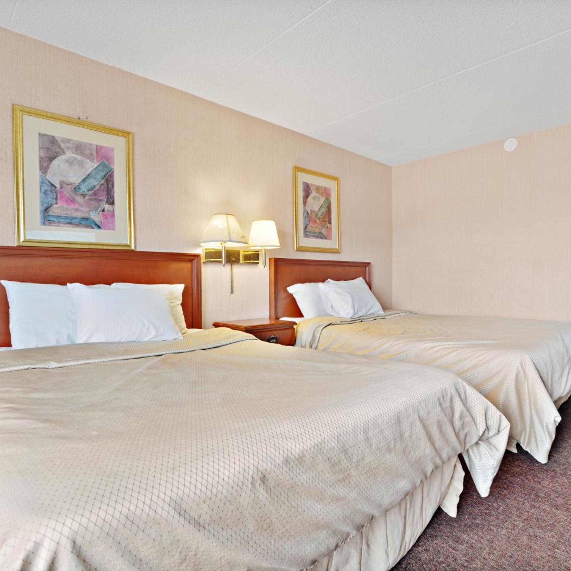 Room, 2 Queen Beds