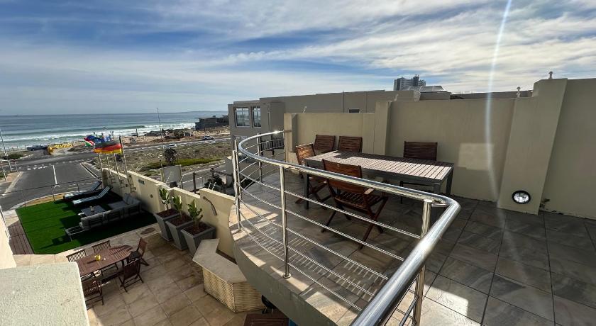 Oceansnest Guest House 3/50
