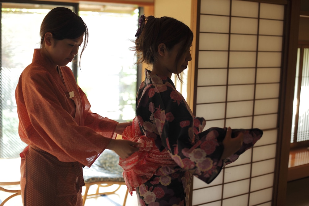ONISHIYA SUISHOEN 32/60