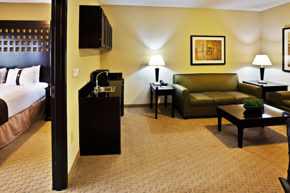 Holiday Inn Hotel & Suites Stillwater - University West 34/60