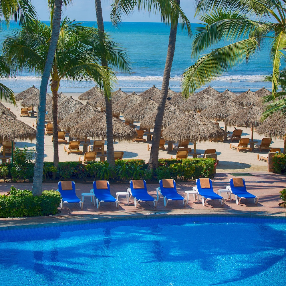 Paradise Village Beach Resort & Spa 39/69
