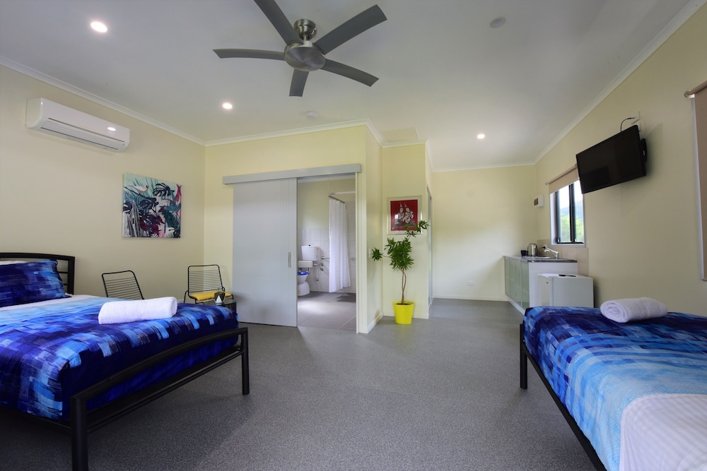 Daintree Peaks Eco Stays 6/45