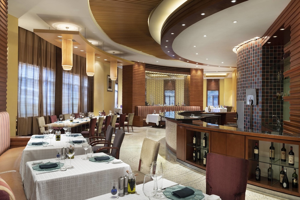 Sheraton Dongguan Hotel 25/35