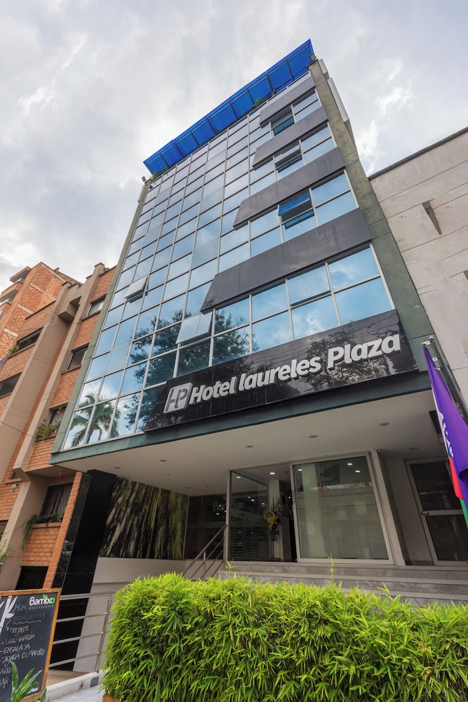 Hotel Laureles Plaza 4/63