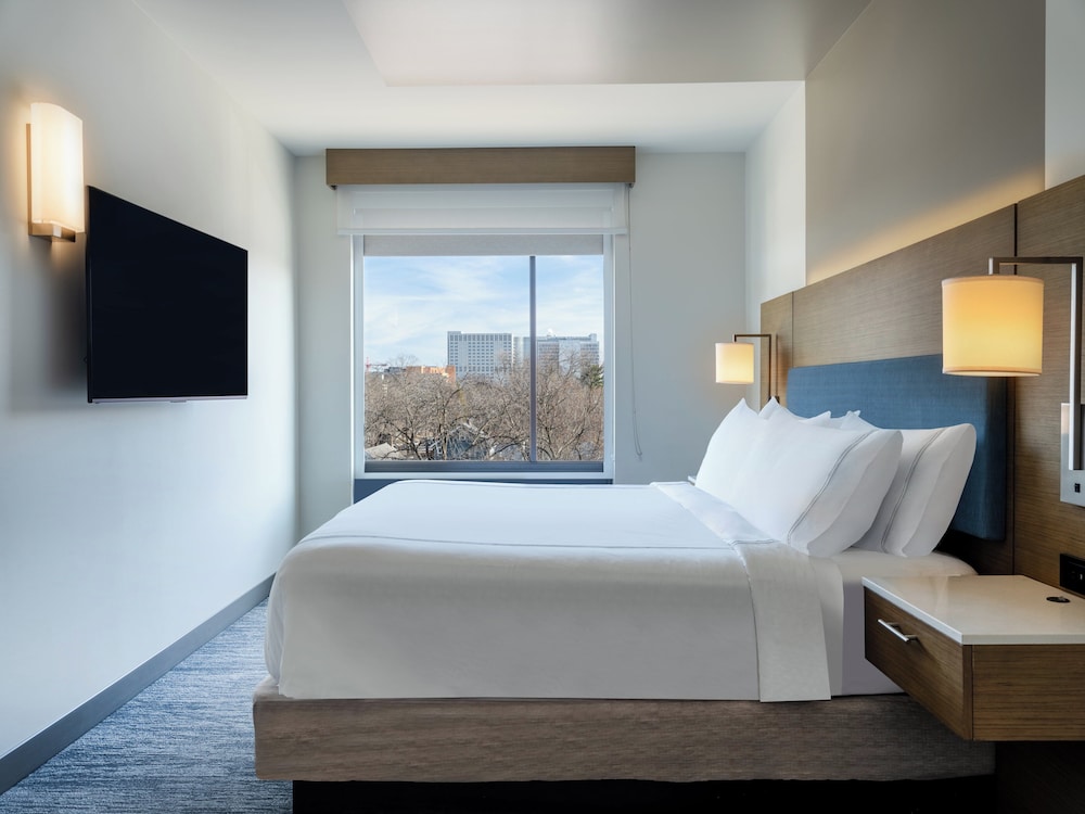 جناح بسريرين كينج بغرفتي نوم، Even Hotel Rochester Mayo Clinic Area 4/10