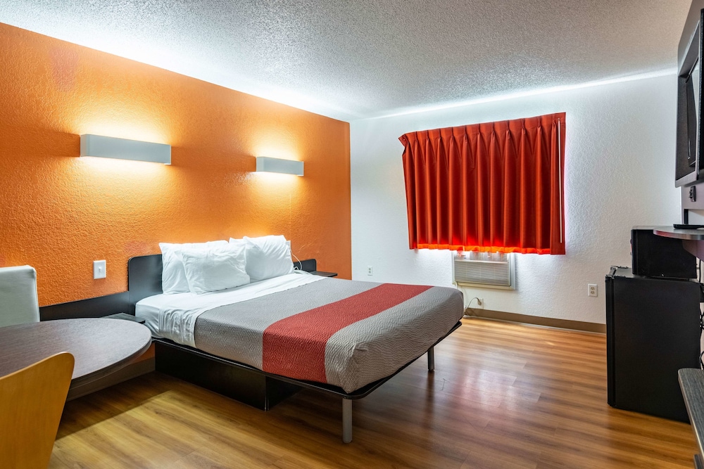 Motel6 Salisbury, MD 29/63