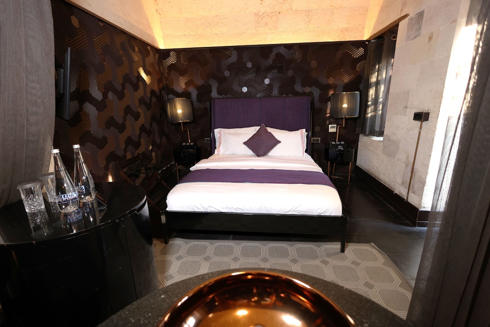 HSVHN Hotel Hisvahan 6/43