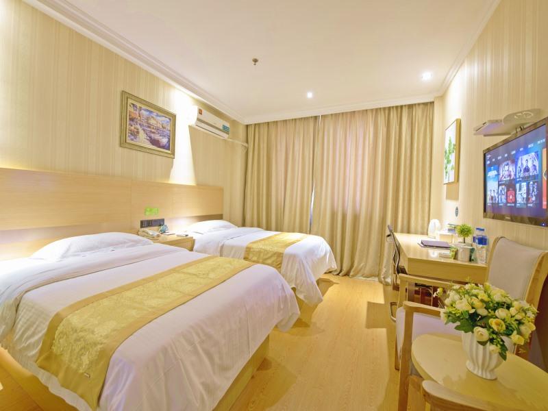 GreenTree Inn Jiangsu Zhenjiang Danyang Development Zone Municipal Government Business Hotel 16/30