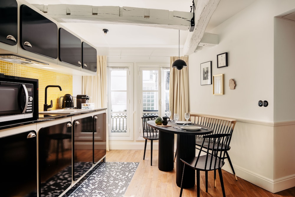 My Maison In Paris - Louvre 36/50