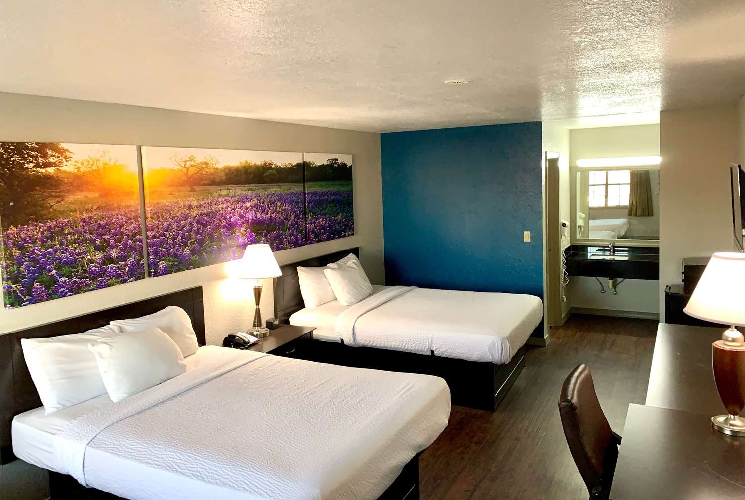 Days Inn By Wyndham Canton 16/43
